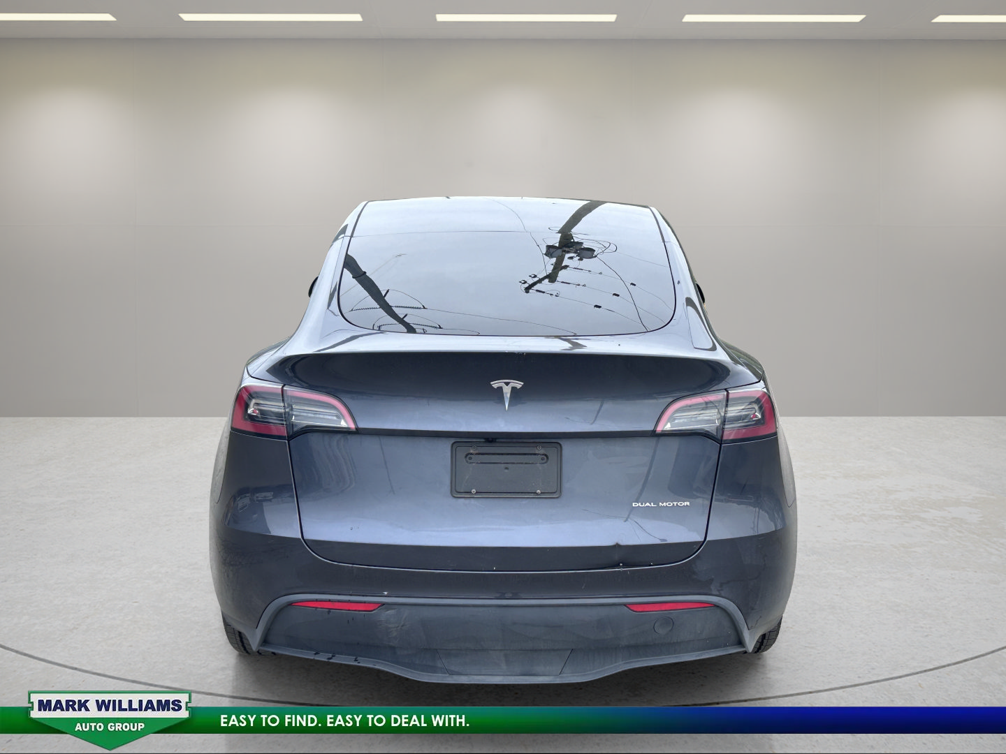 Used 2024 Tesla Model Y Long Range AWD/4WD image 7