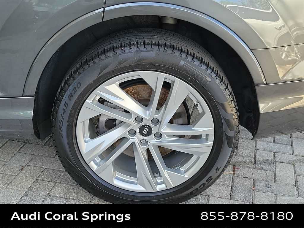 Certified 2023 Audi Q7 3.0T Premium AWD/4WD image 16