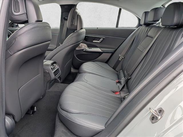 New 2026 Mercedes-Benz E 350 4MATIC Sedan image 17