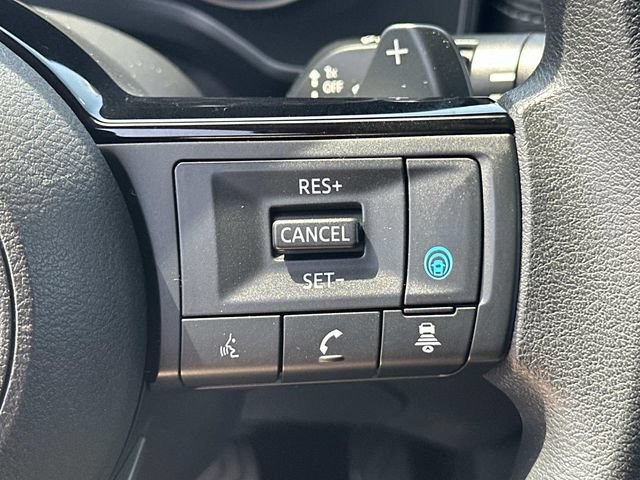 Used 2023 Nissan Rogue SV AWD/4WD image 23