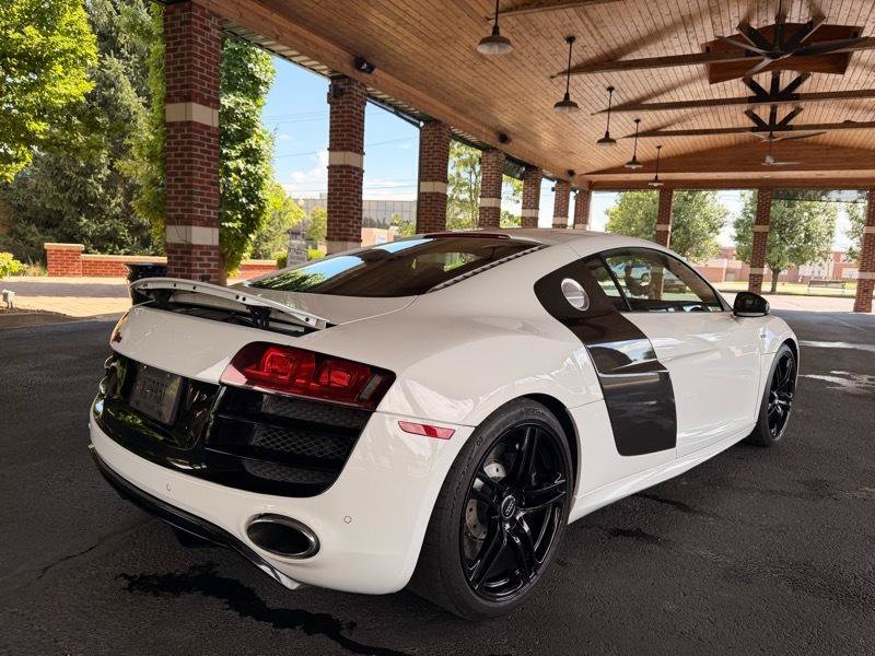 Used 2012 Audi R8 V10 AWD/4WD image 3