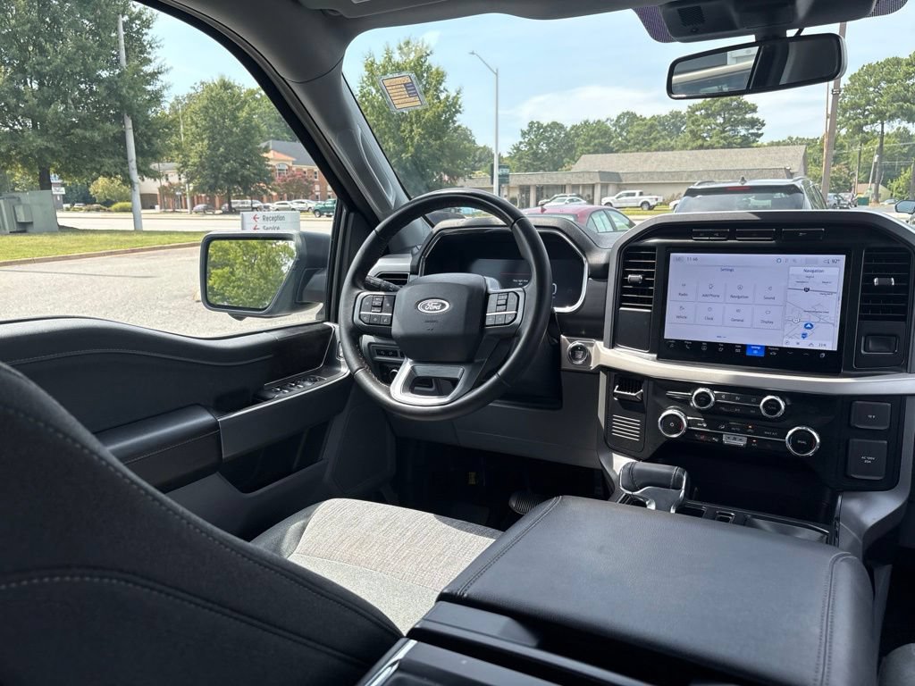 Used 2023 Ford F150 Lightning XLT AWD/4WD image 8