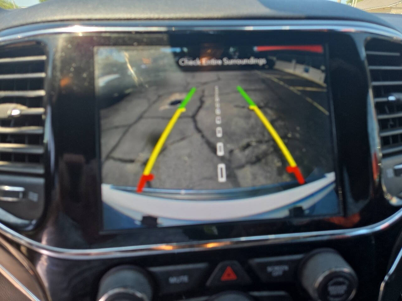 Used 2020 Jeep Grand Cherokee Limited w/ Trailer Tow Group IV AWD/4WD image 19
