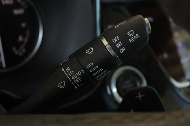 Used 2021 Cadillac XT6 Premium Luxury w/ LPO, Floor Liner Package image 13