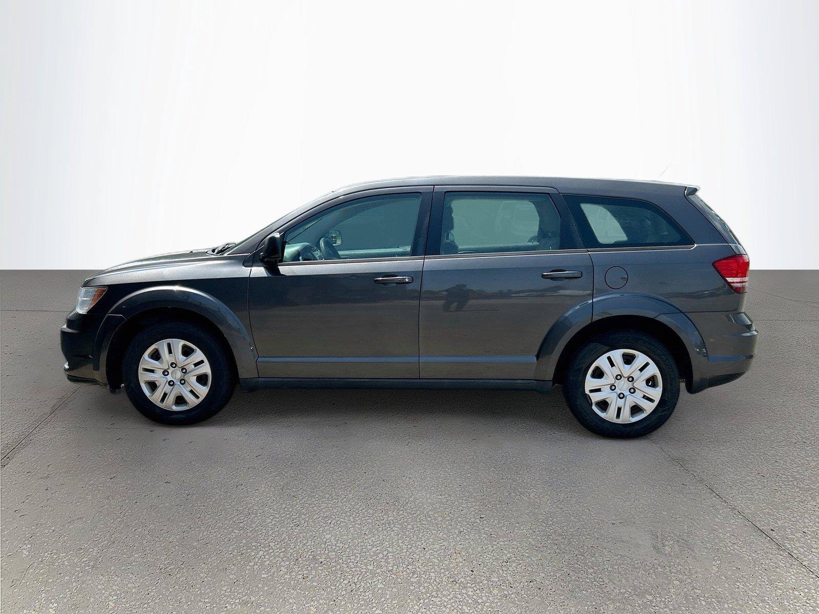 Used 2015 Dodge Journey American Value Package w/ Flexible Seating Group FWD image 36