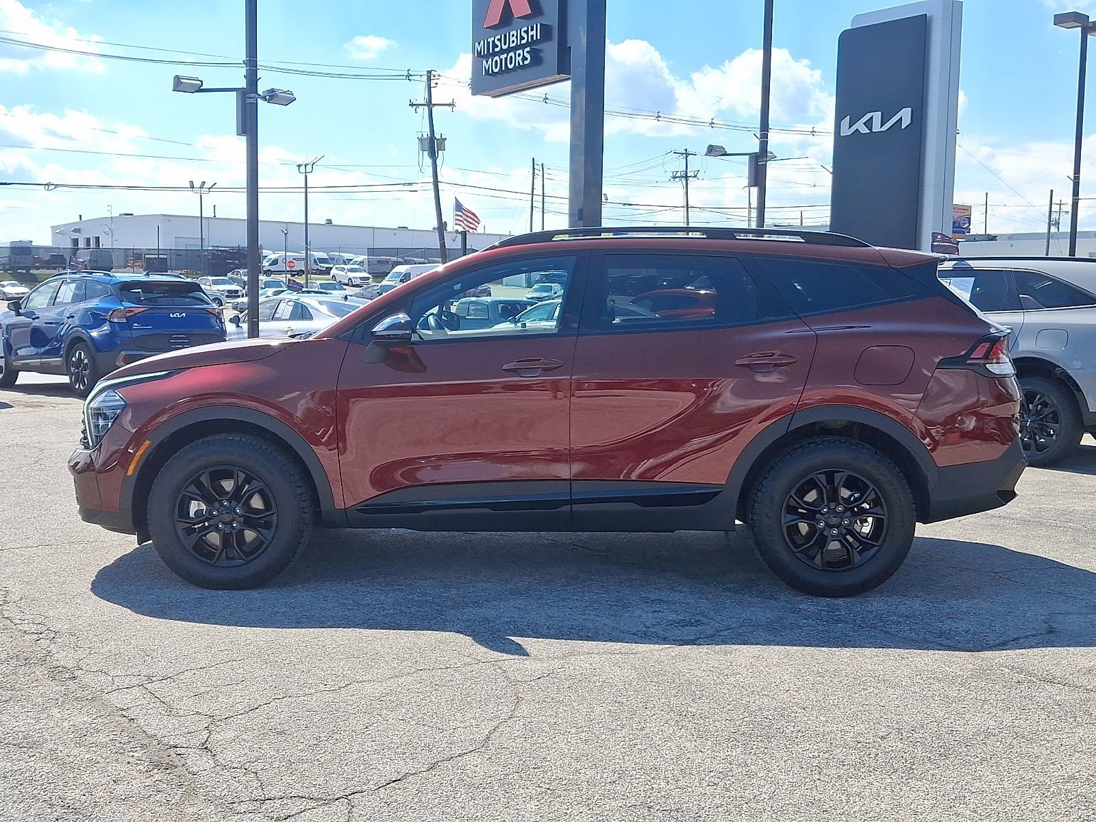 Used 2025 Kia Sportage X-Pro AWD/4WD image 4