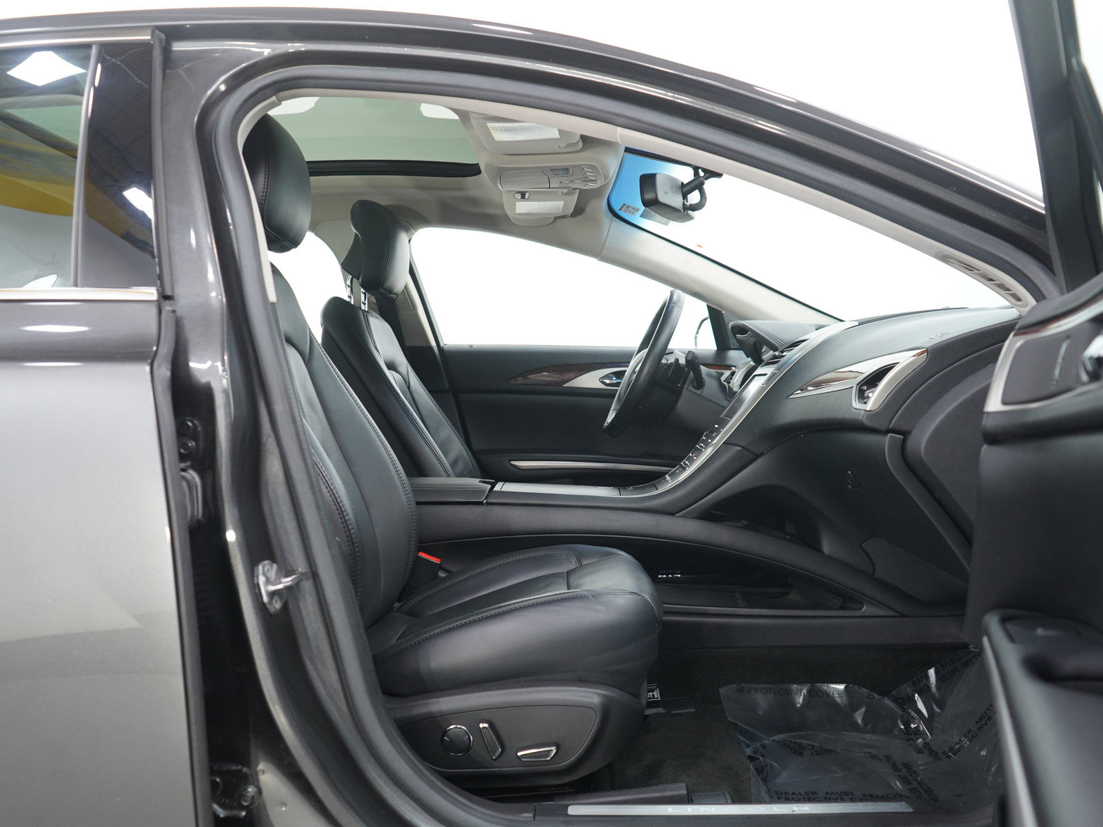 Used 2016 Lincoln MKZ AWD w/ Equipment Group 300A Reserve image 10