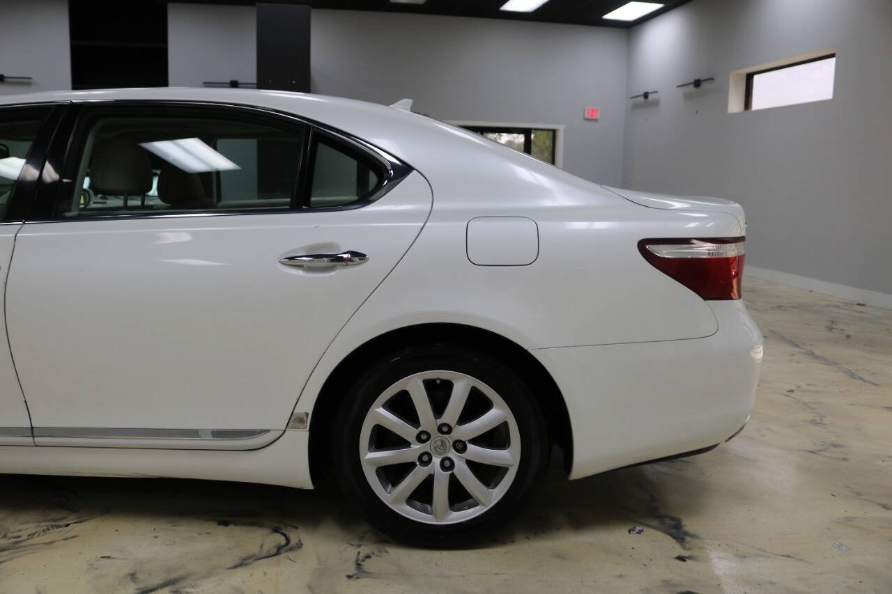 Used 2008 Lexus LS 460 L RWD image 24