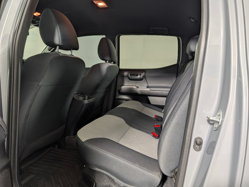 Used 2021 Toyota Tacoma TRD Off-Road AWD/4WD image 10