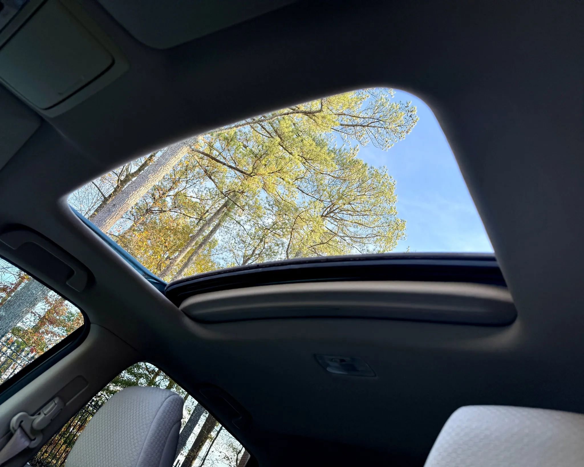 Used 2015 Honda CR-V EX image 19