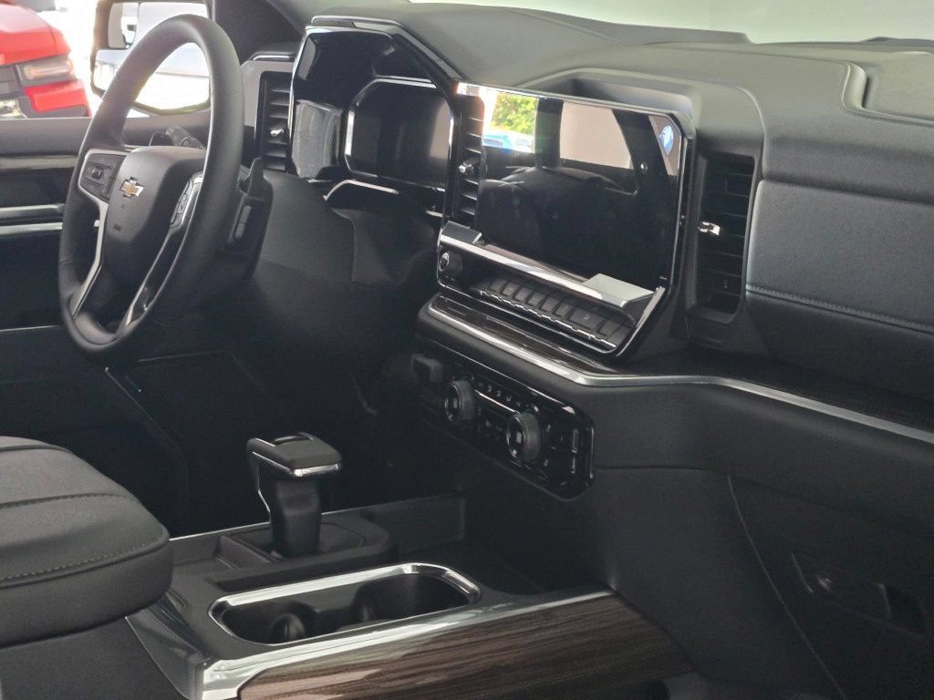 New 2026 Chevrolet Silverado 1500 LT w/ All Star Edition Plus AWD/4WD image 8
