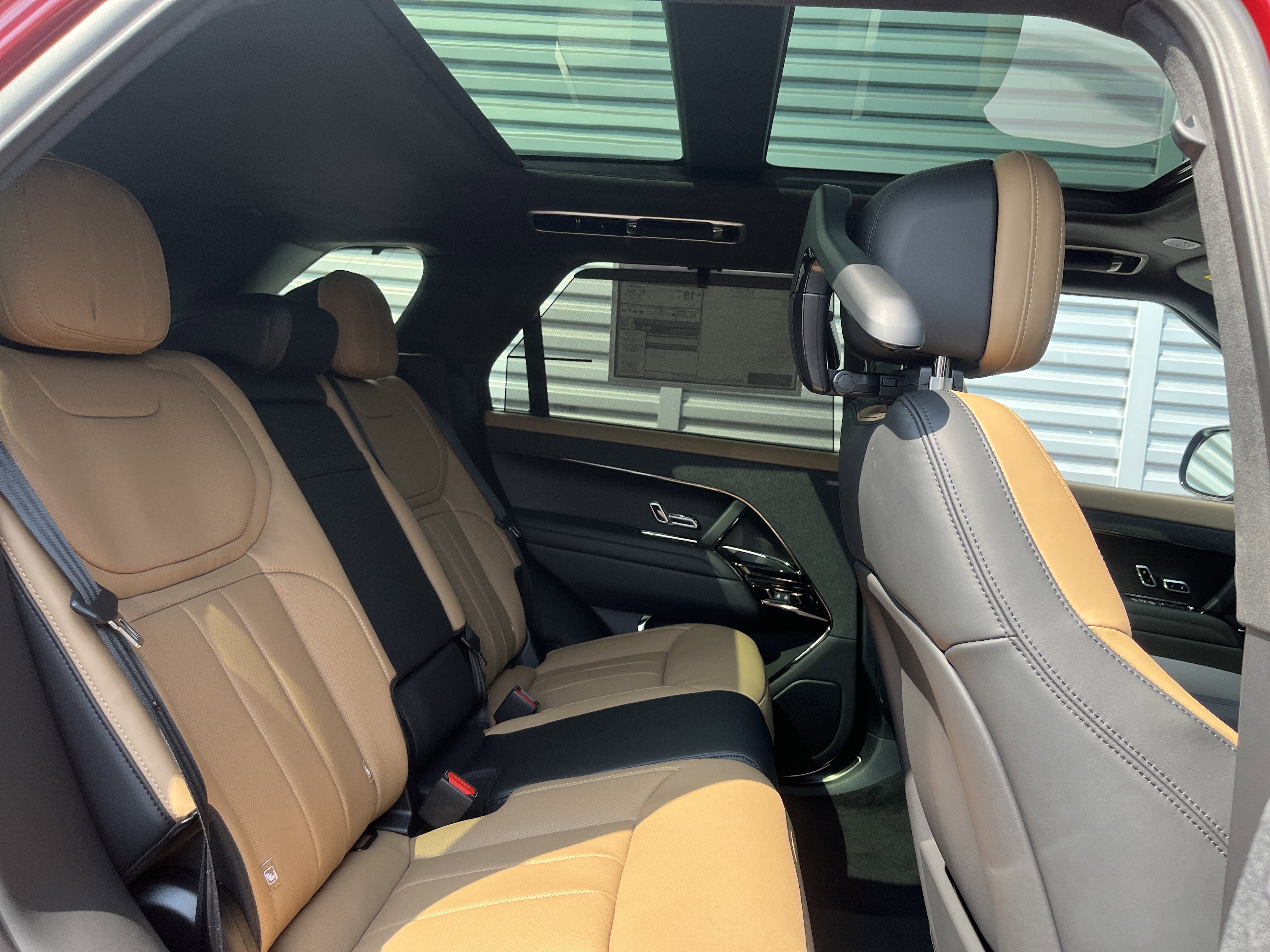 New 2025 Land Rover Range Rover Sport Autobiography image 28