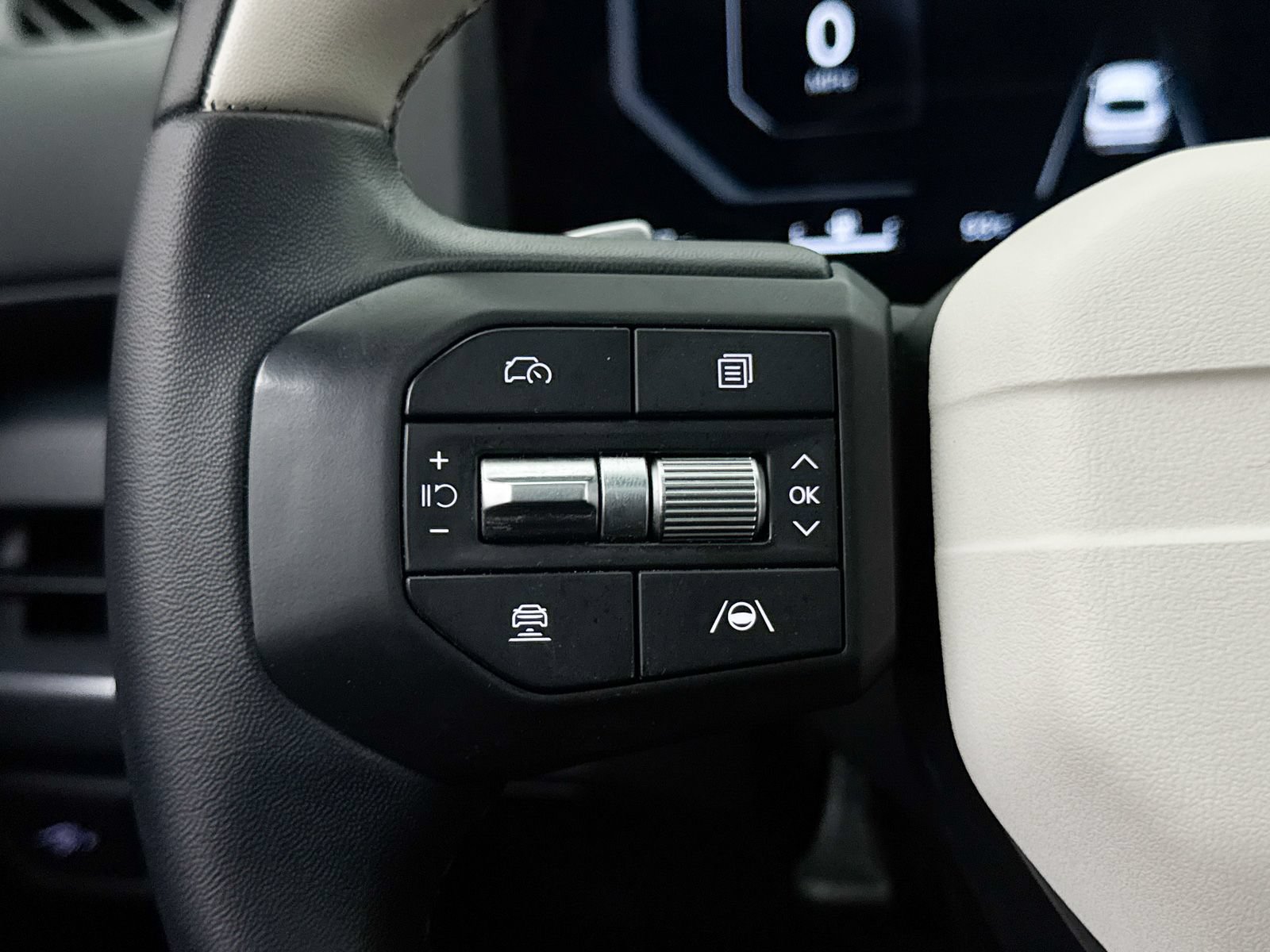 Certified 2025 Kia K4 GT-Line w/ GT-Line Premium Package FWD image 35