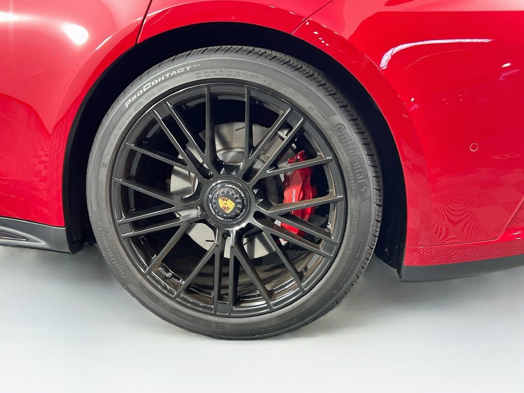 Certified 2026 Porsche Panamera GTS AWD/4WD image 33