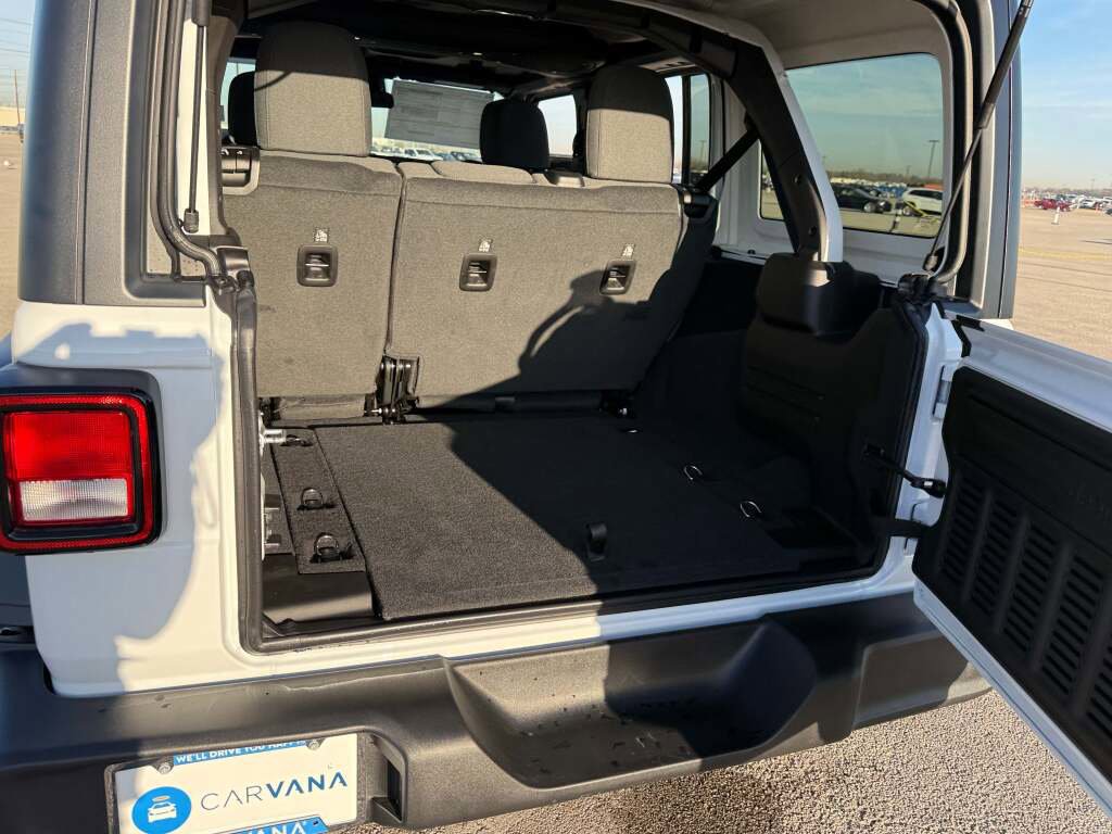 New 2026 Jeep Wrangler Sport S image 24