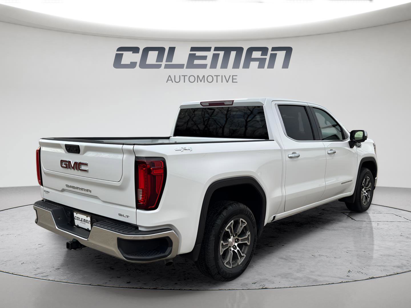 Used 2025 GMC Sierra 1500 SLT image 5