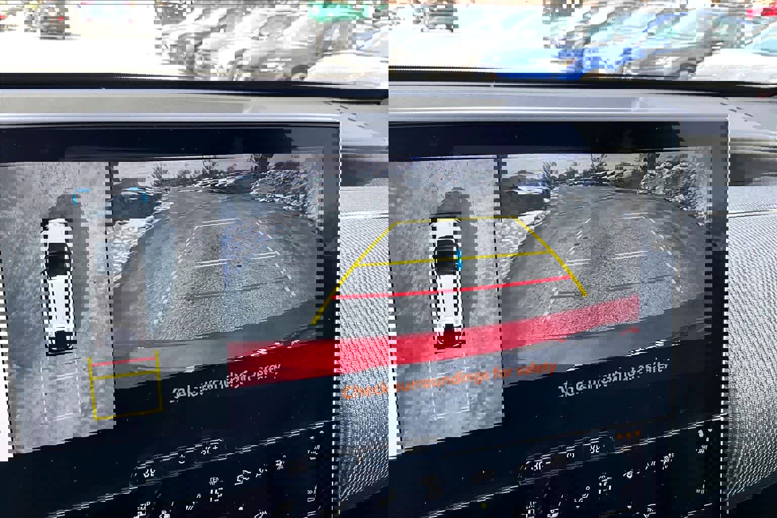 Used 2024 Toyota bZ4X Limited image 27