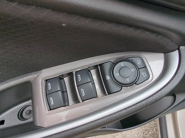 Used 2025 Chevrolet Malibu LT FWD image 13