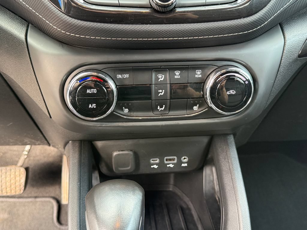 Used 2023 Chevrolet TrailBlazer ACTIV w/ Convenience Package AWD/4WD image 22