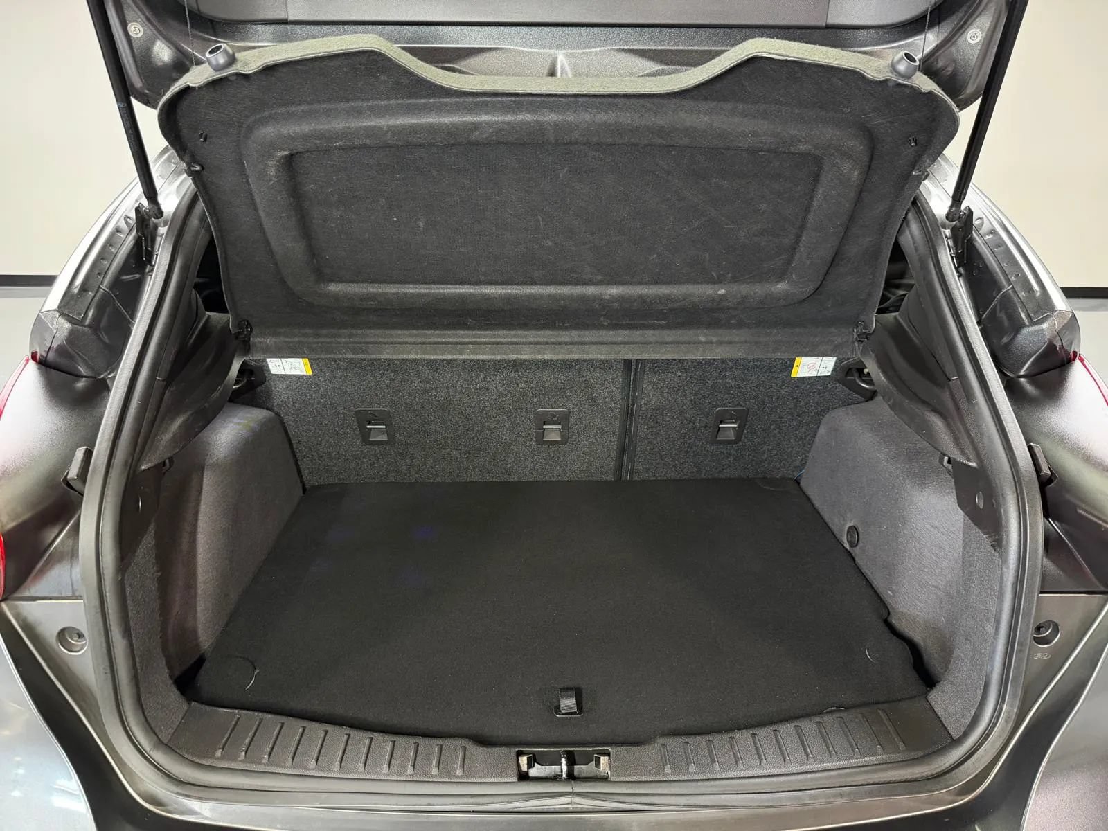 Used 2018 Ford Focus ST FWD image 14