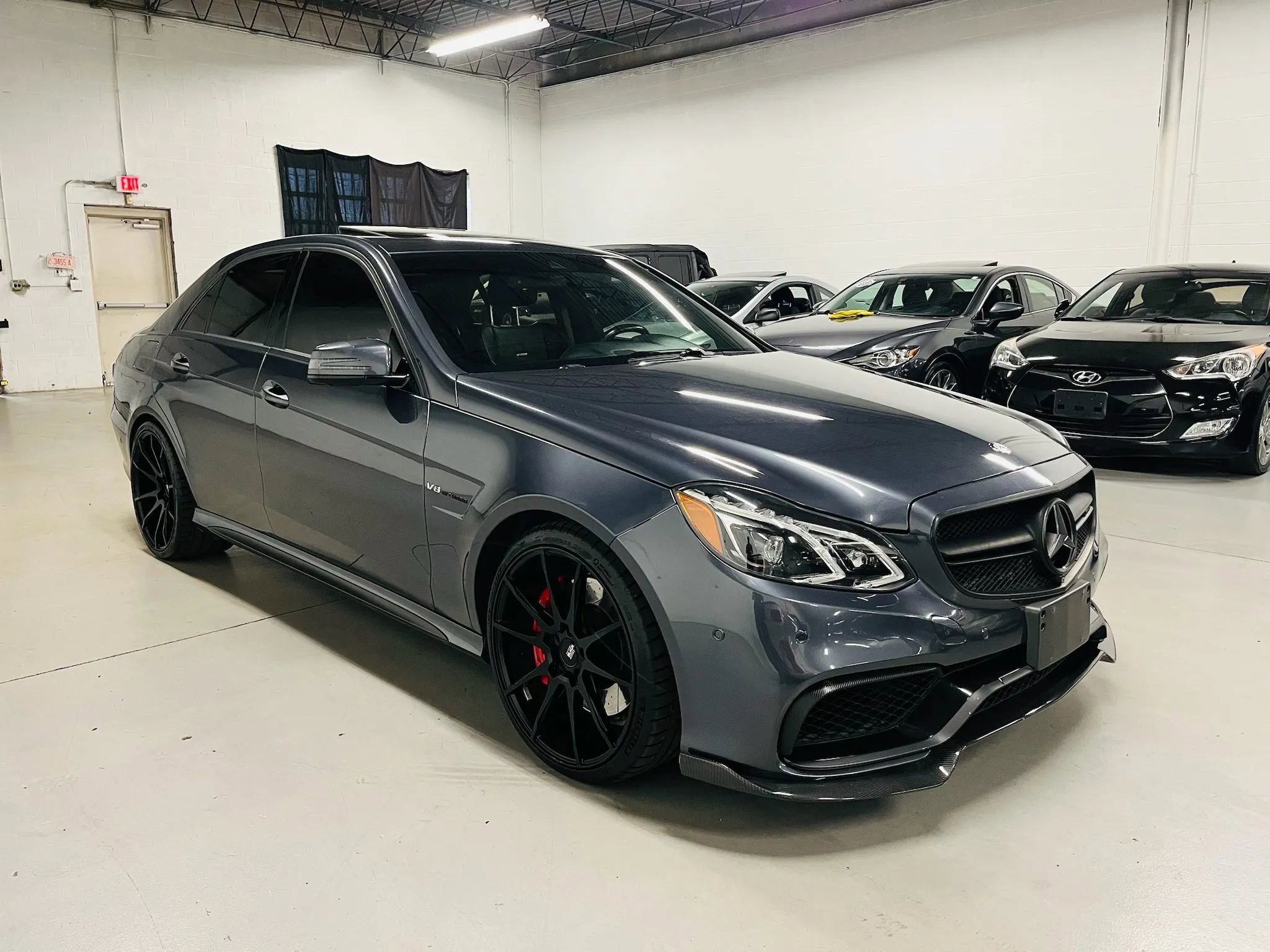 Used 2015 Mercedes-Benz E 63 AMG S-Model image 4