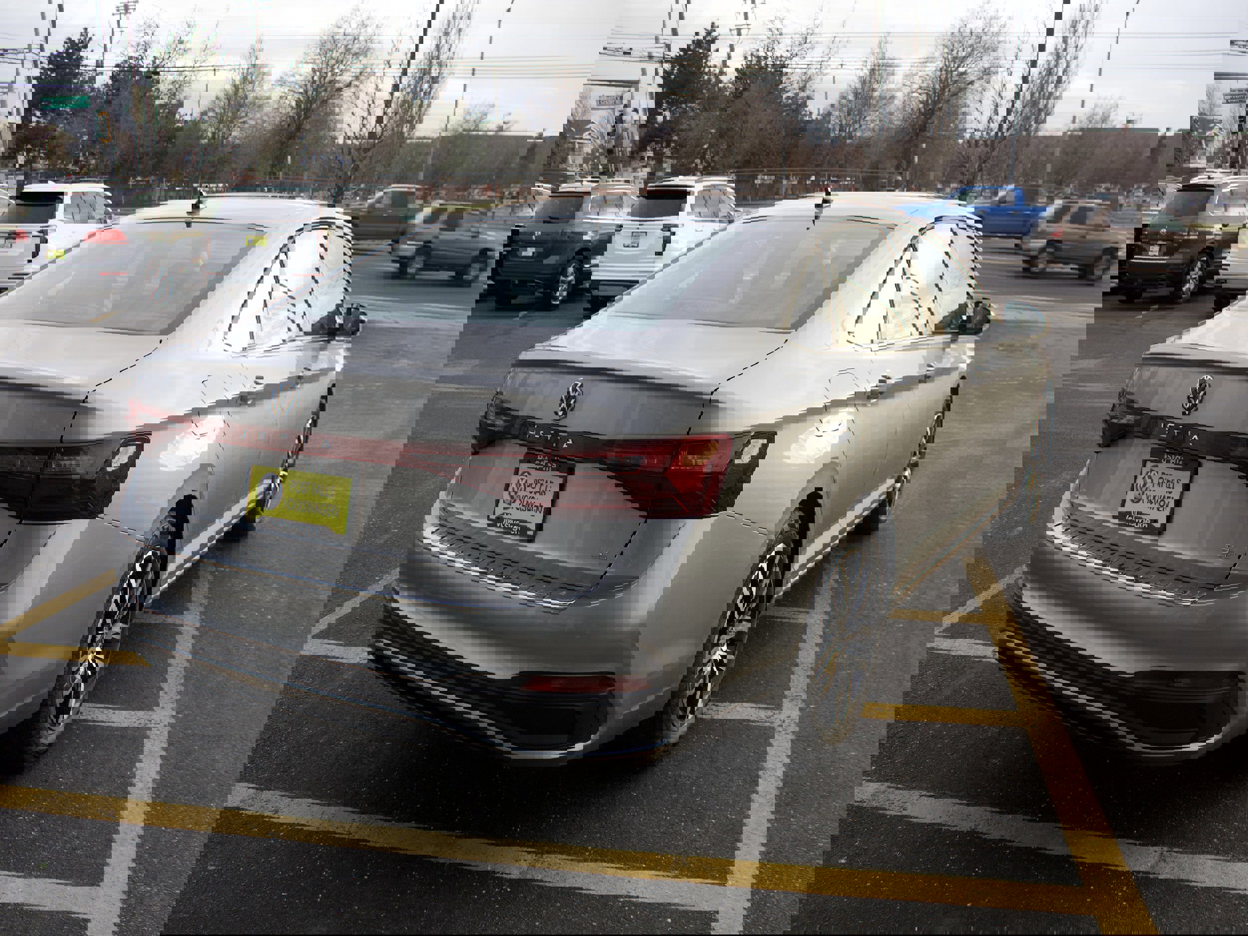 New 2026 Volkswagen Jetta SE image 5