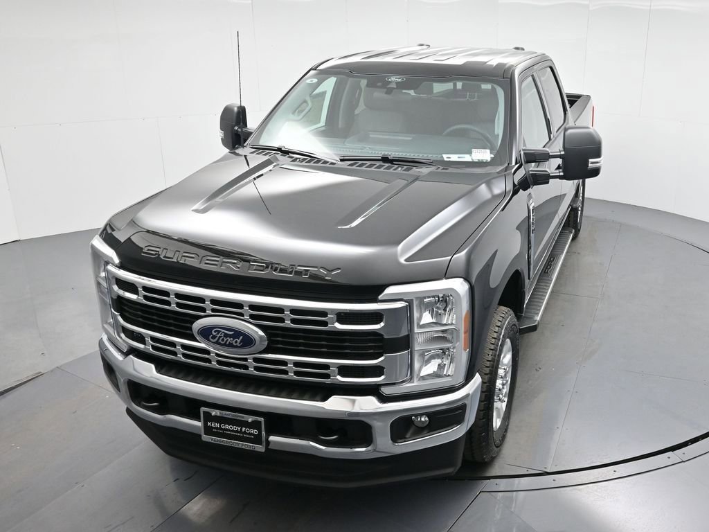 Certified 2024 Ford F250 XLT w/ FX4 Off-Road Package image 39