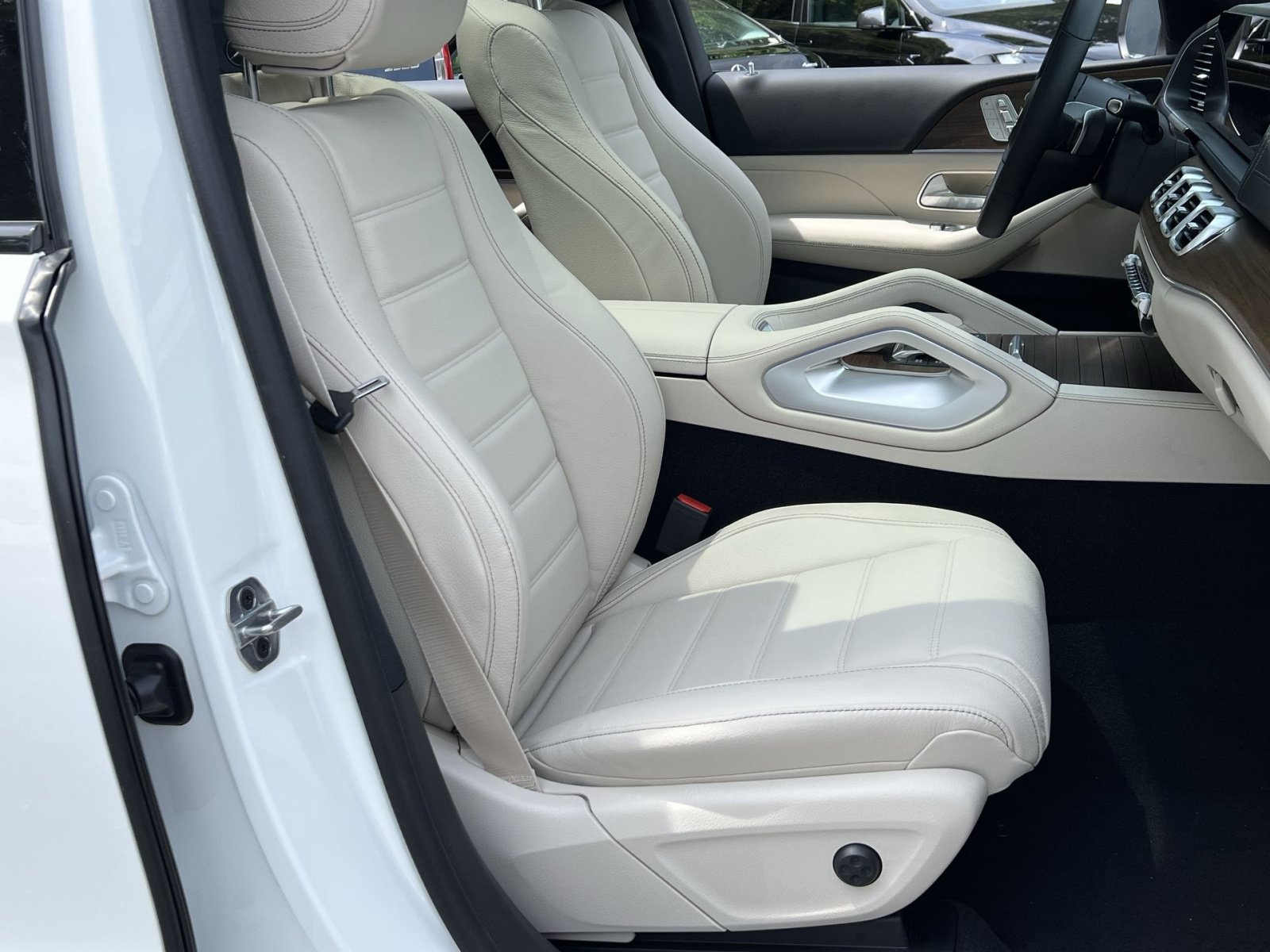 New 2026 Mercedes-Benz GLE 450 4MATIC Coupe image 33