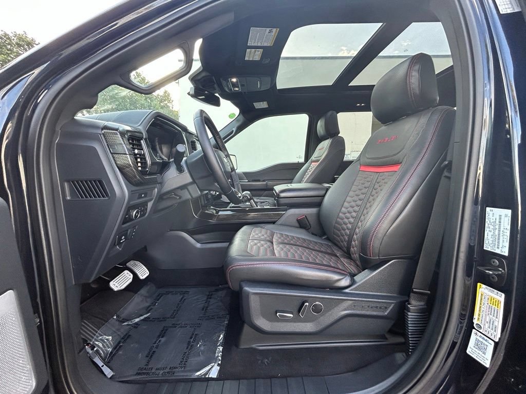 Used 2025 Ford F150 Lariat w/ Equipment Group 502A High AWD/4WD image 10