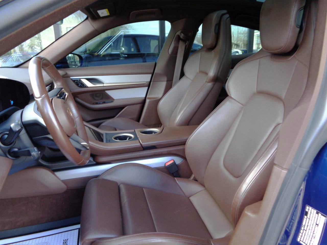 Used 2020 Porsche Taycan 4S image 10