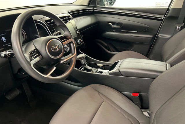 Used 2022 Hyundai Tucson SE w/ Cargo Package image 15