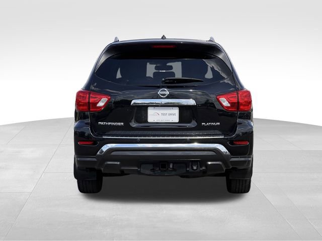 Used 2017 Nissan Pathfinder Platinum FWD image 4