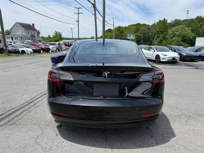 Used 2023 Tesla Model 3 Standard Range RWD image 4