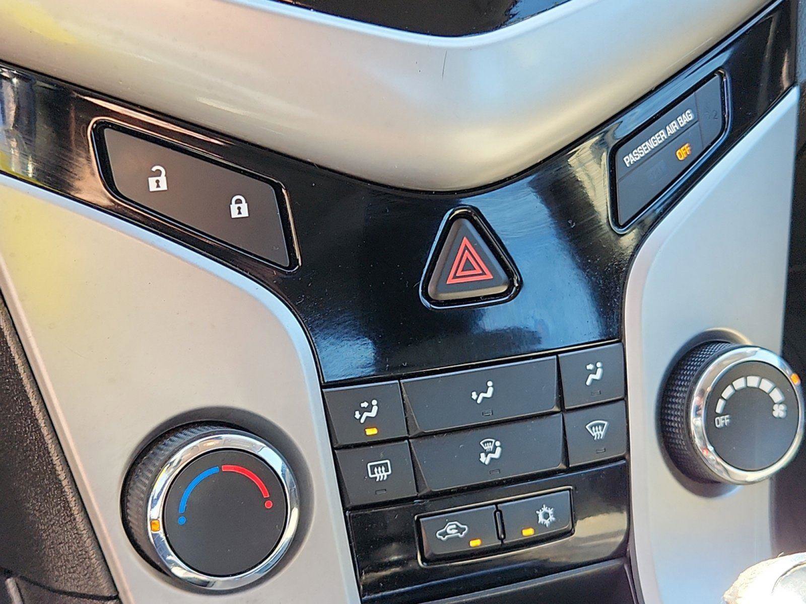 Used 2014 Chevrolet Cruze LS FWD image 22