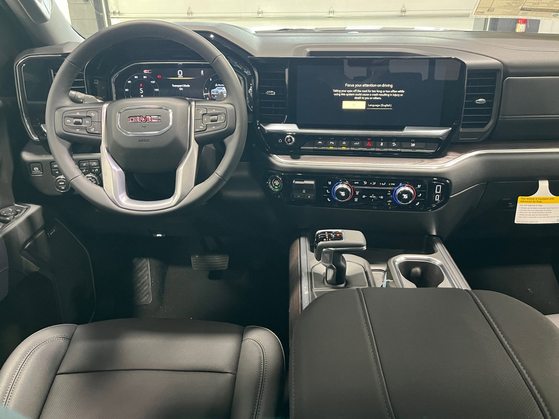 New 2026 GMC Sierra 1500 SLT w/ SLT Premium Plus Package AWD/4WD image 11