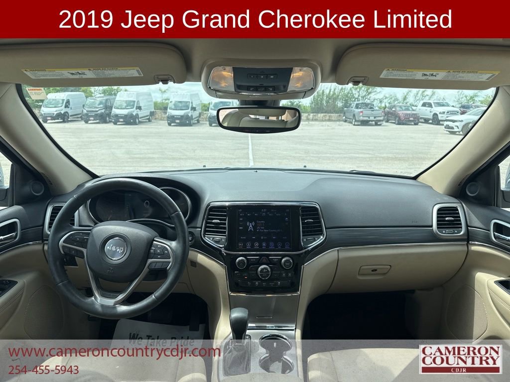 Used 2019 Jeep Grand Cherokee Limited RWD image 15