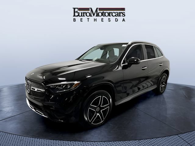 Used 2026 Mercedes-Benz GLC 300 4MATIC image 1