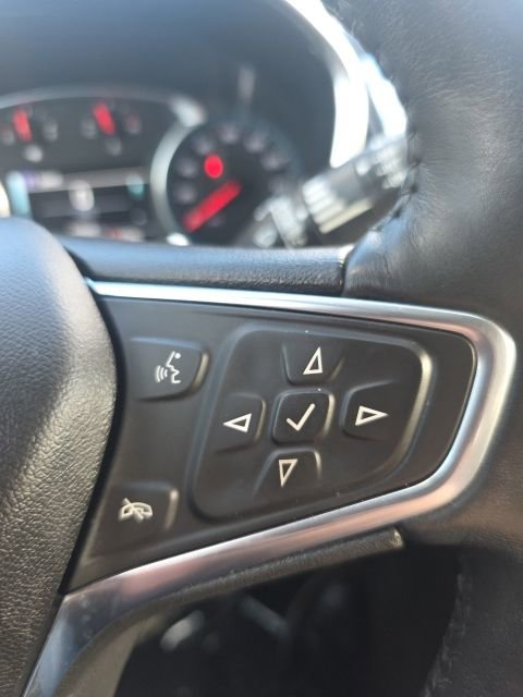 Used 2018 Chevrolet Equinox Premier w/ LPO, Protection Package image 16