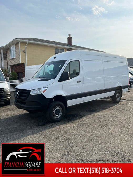 Used 2023 Mercedes-Benz Sprinter 2500 w/ Acoustic Package image 10
