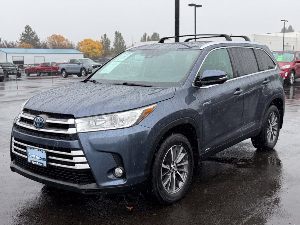 Used 2019 Toyota Highlander XLE AWD/4WD image 4