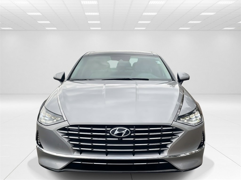 Certified 2023 Hyundai Sonata Limited w/ Cargo Package image 3