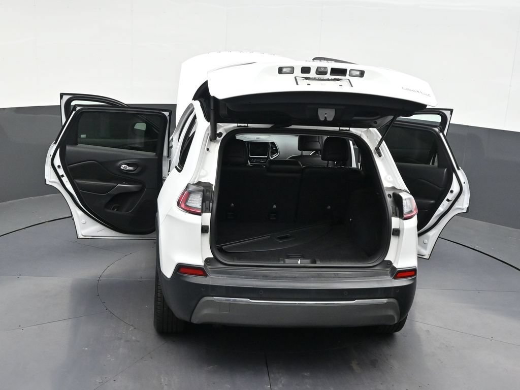 Used 2019 Jeep Cherokee Limited w/ Luxury Group FWD image 35