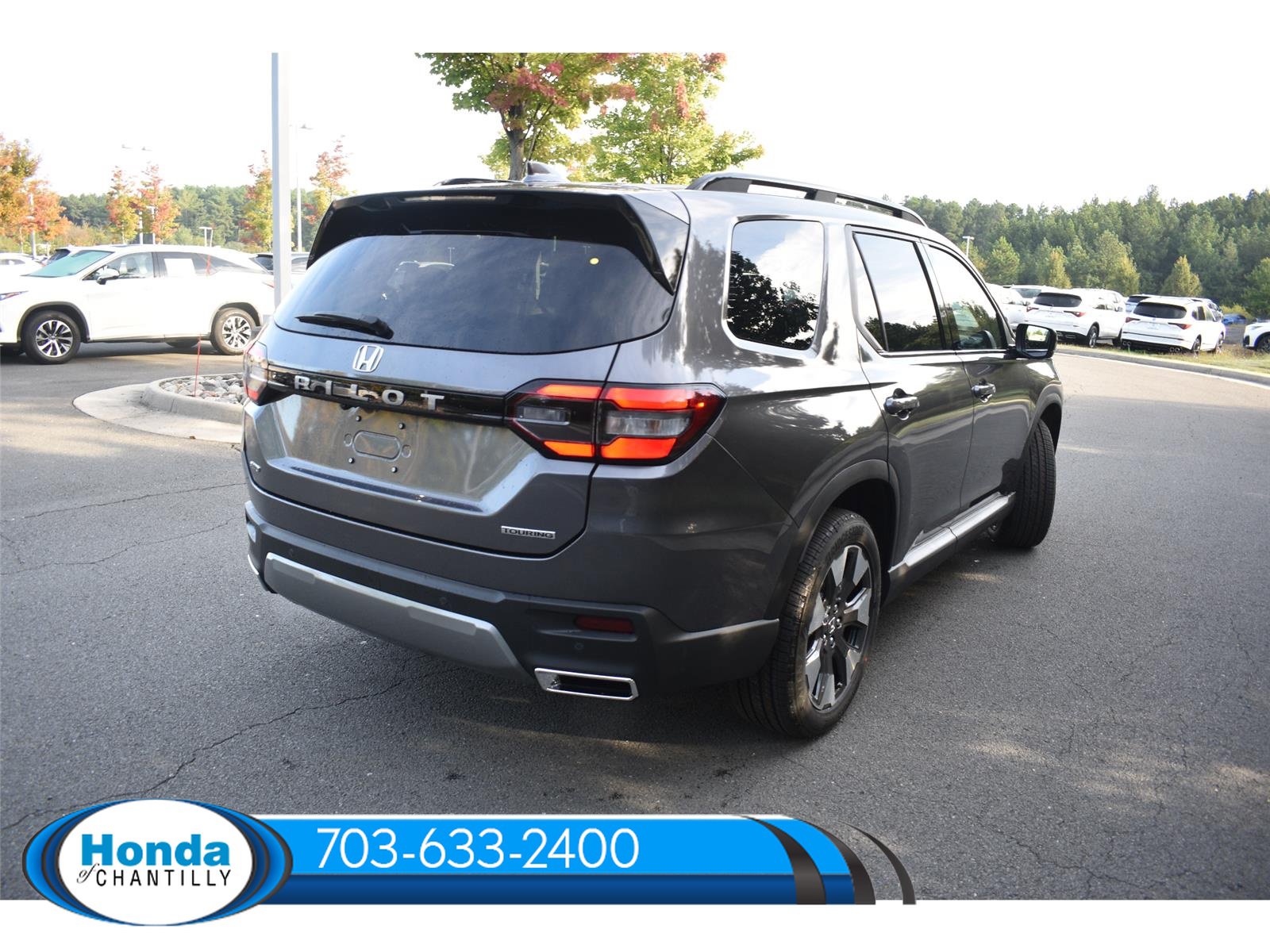 New 2026 Honda Pilot Touring image 7