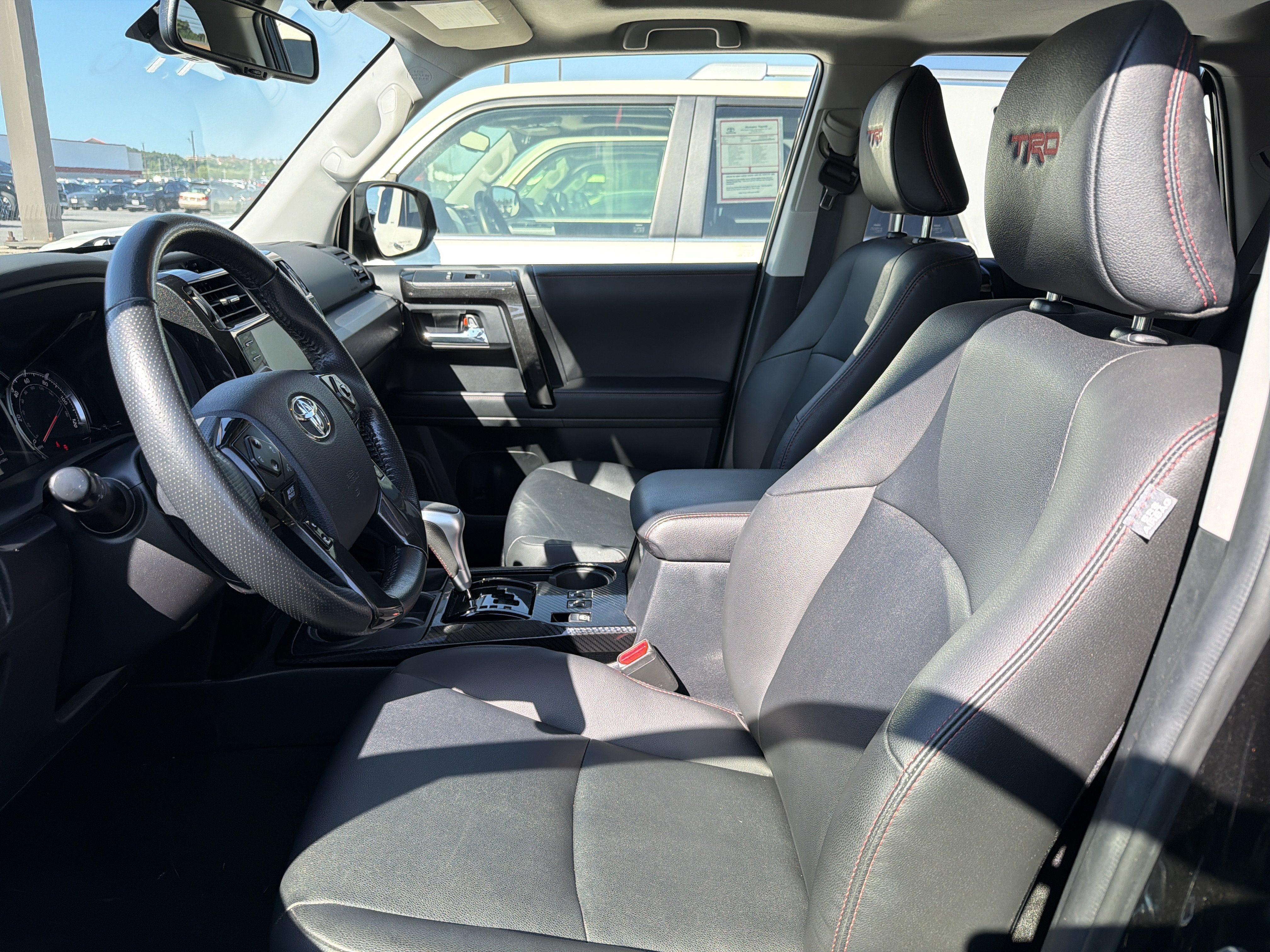 Used 2024 Toyota 4Runner TRD Off-Road Premium w/ Off Road Premium Plus Package AWD/4WD image 9