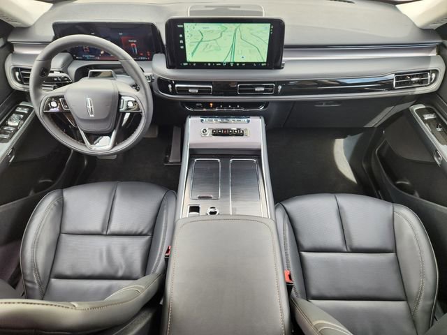 New 2026 Lincoln Aviator AWD w/ Jet Appearance Package image 11