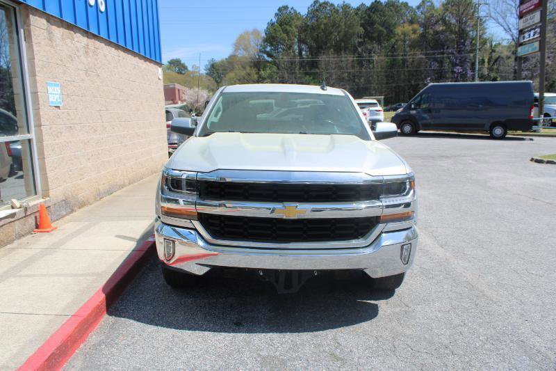 Used 2018 Chevrolet Silverado 1500 LT w/ Texas Edition RWD image 2