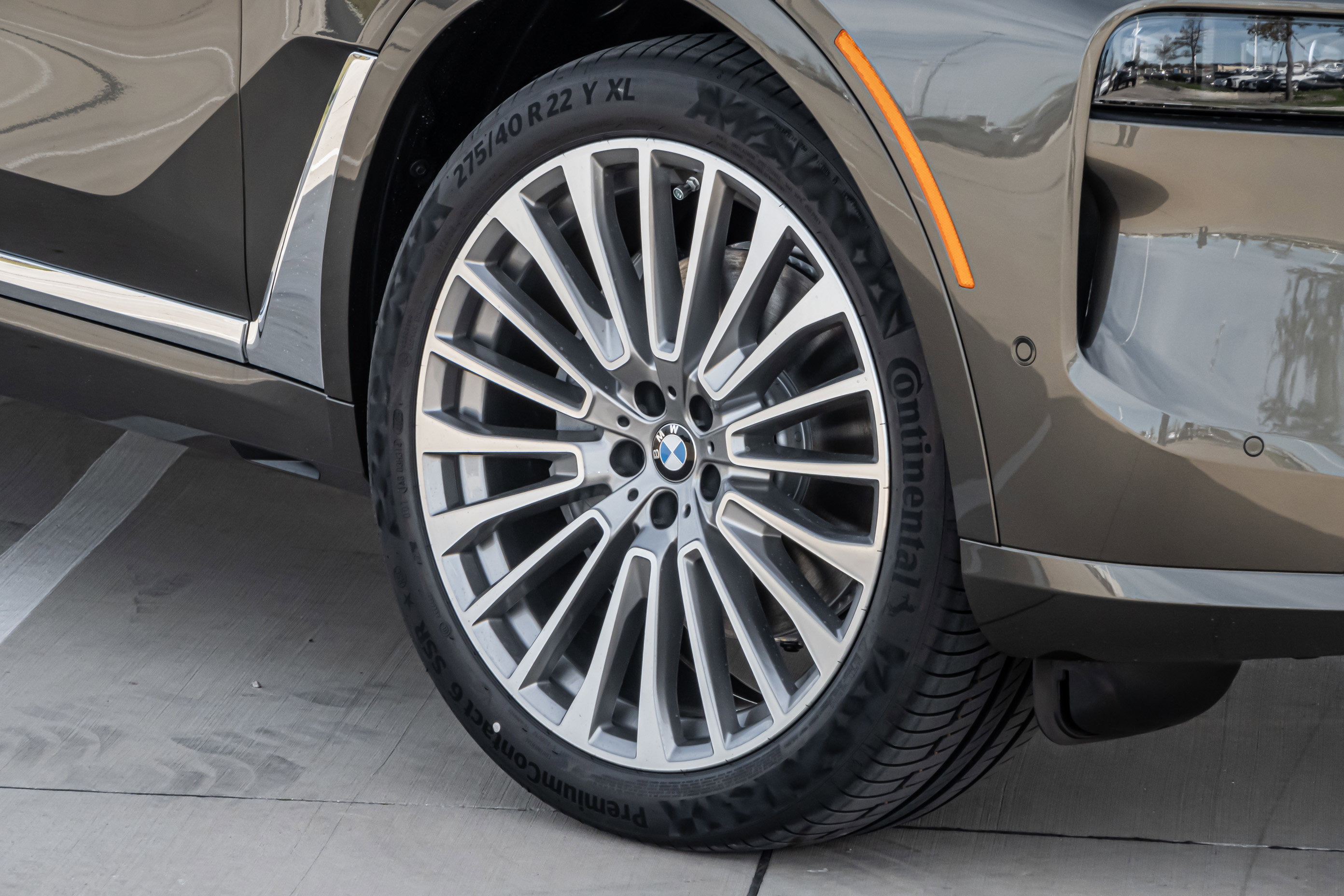 New 2026 BMW X7 xDrive40i w/ Executive Package image 9