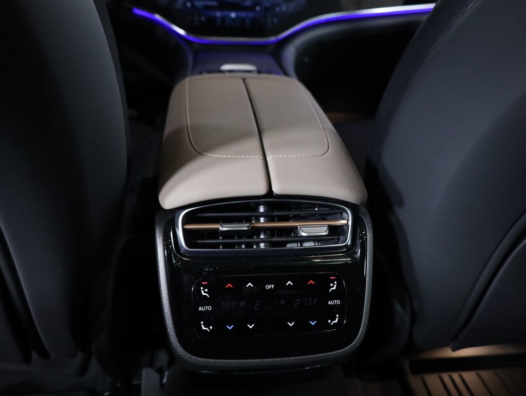 Certified 2023 Mercedes-Benz EQS 580 4MATIC Sedan image 33