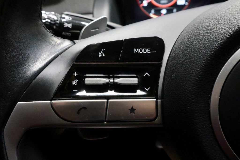 Certified 2023 Hyundai Tucson Limited AWD/4WD image 28