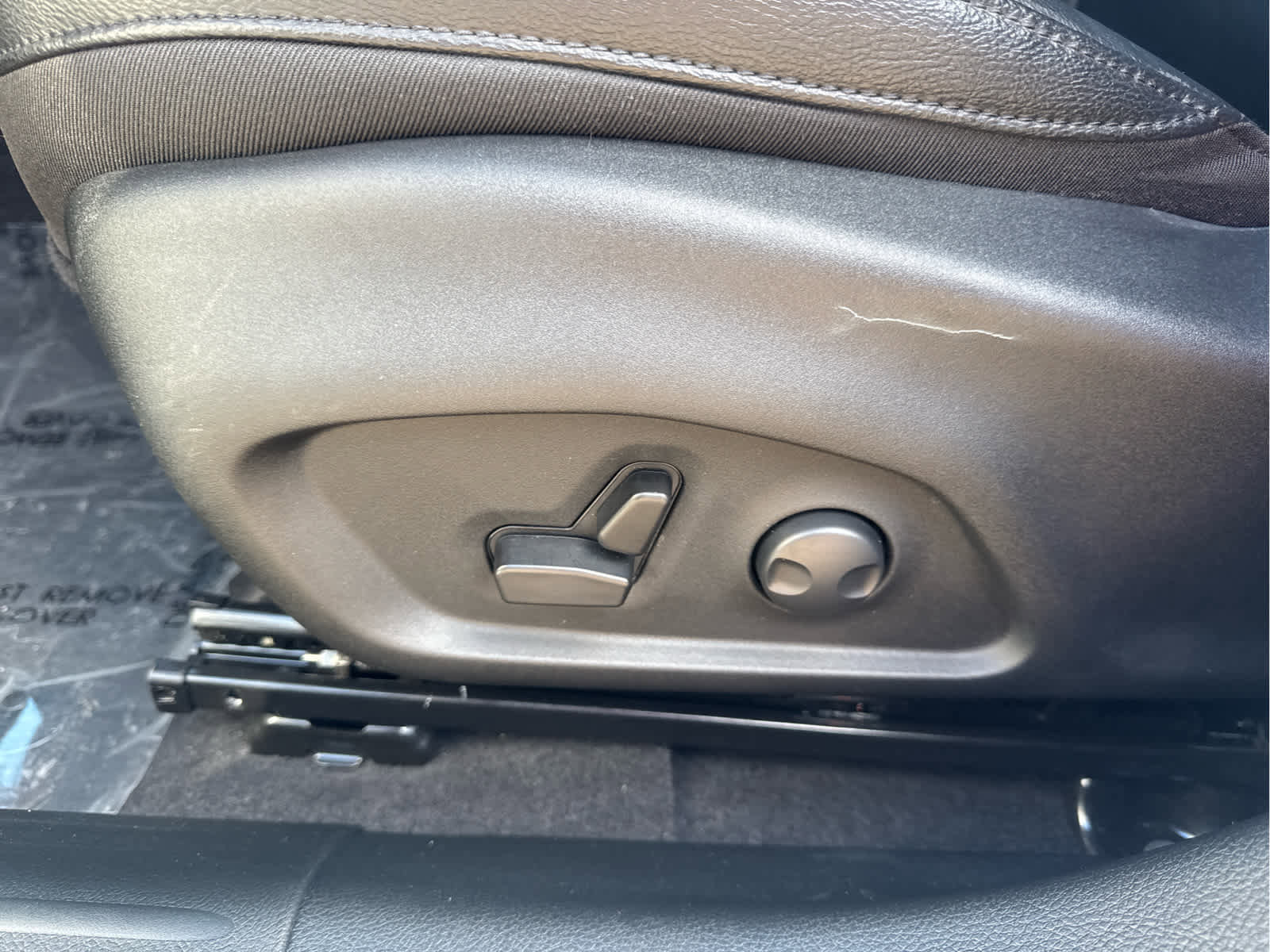 Certified 2024 Jeep Compass Latitude image 17